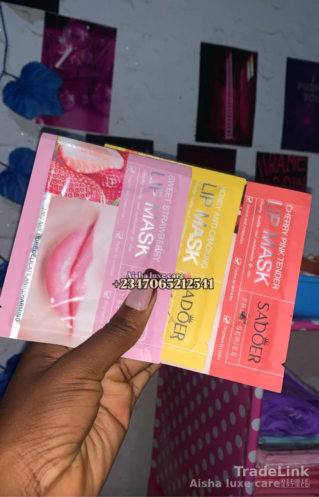 Lip mask