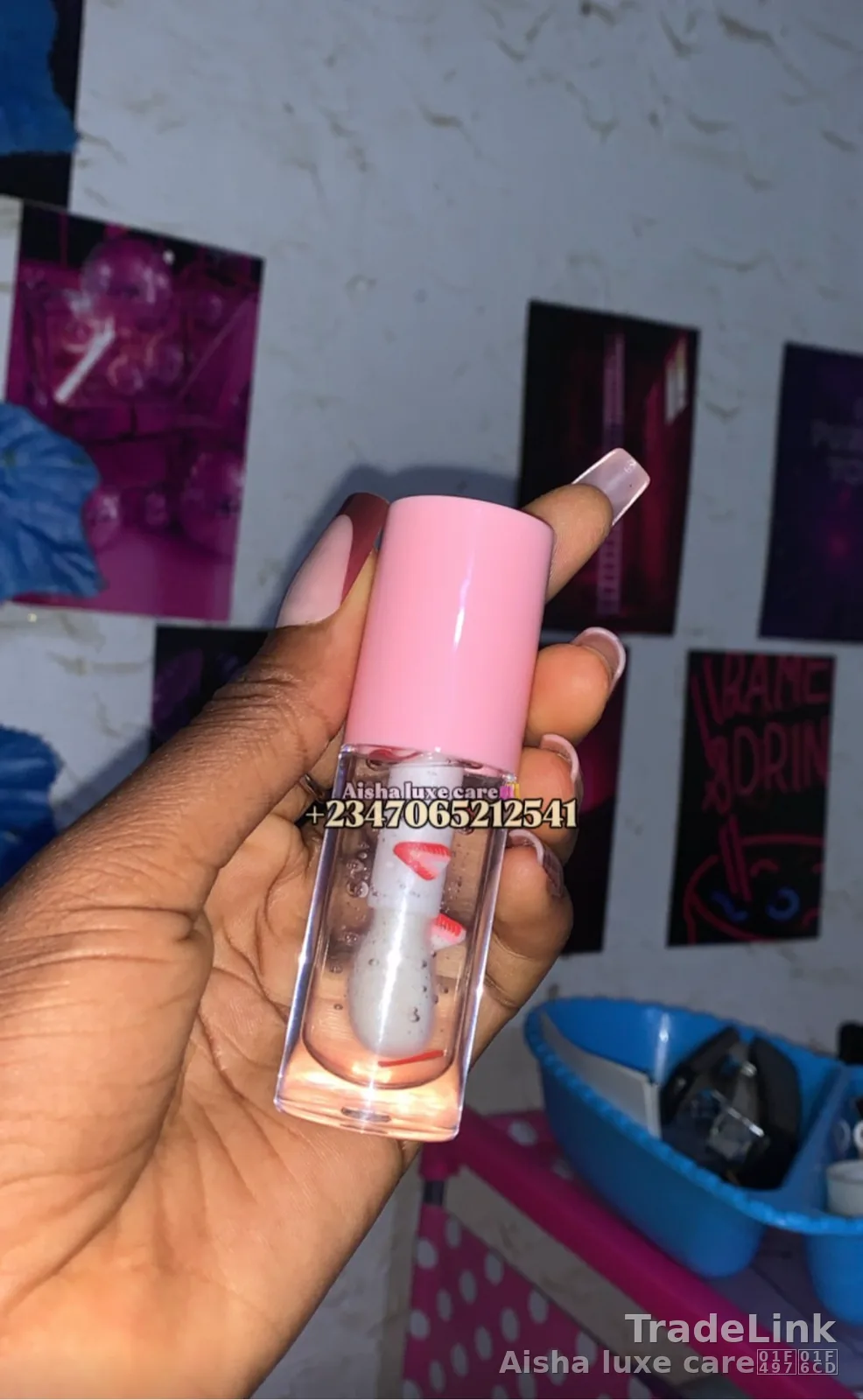 Clear gloss