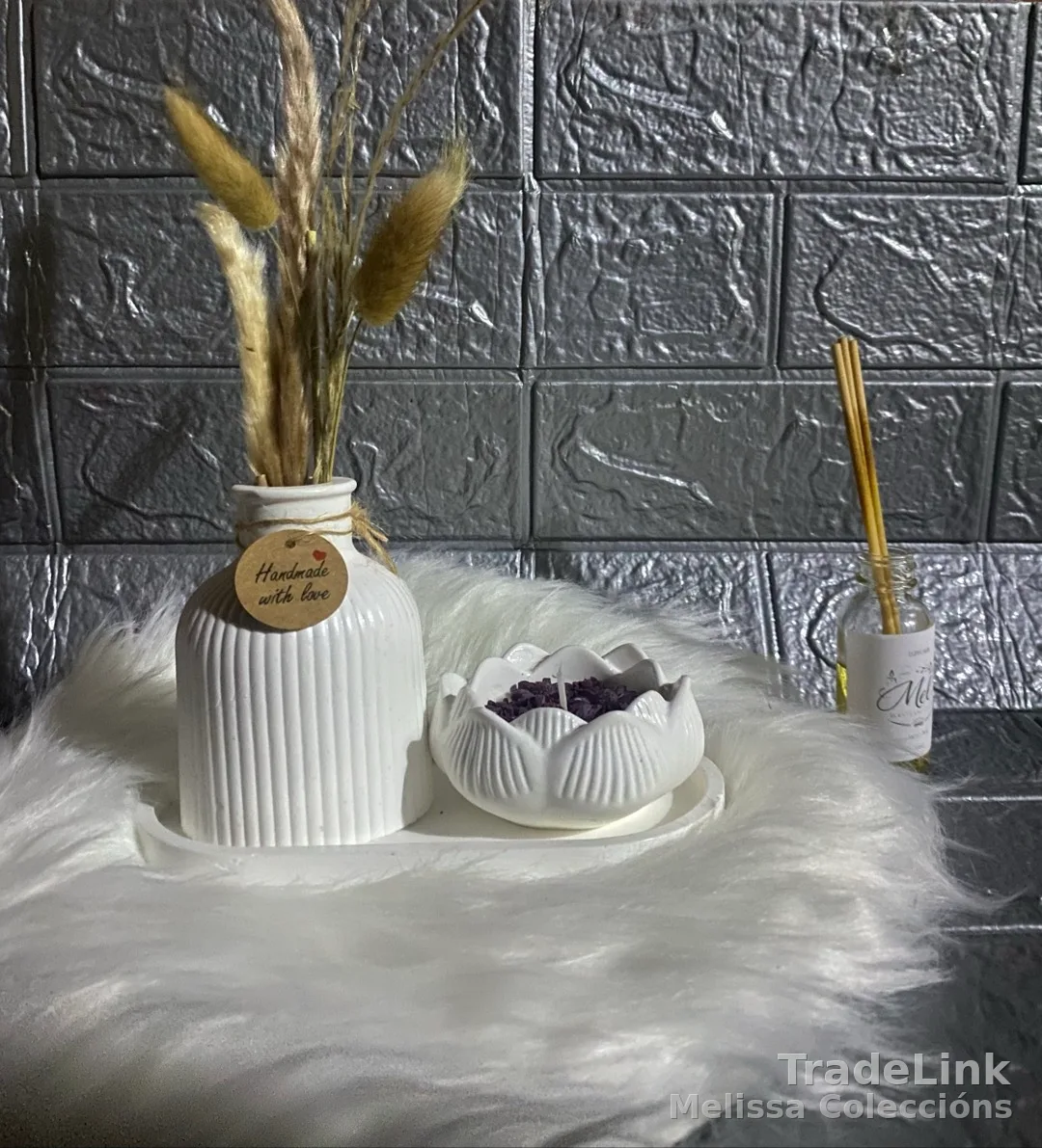 Gypsum decor 1