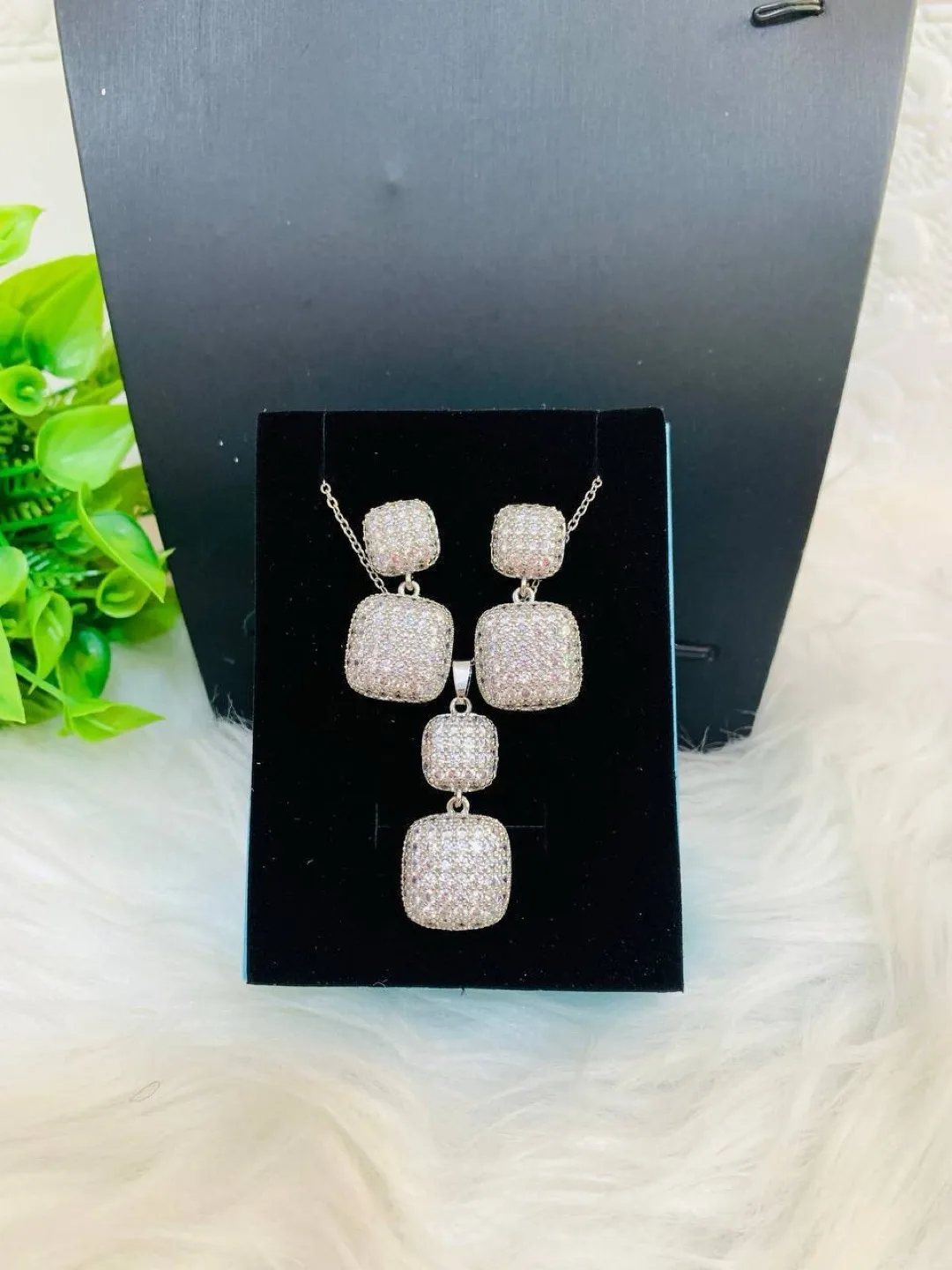 Necklace 4