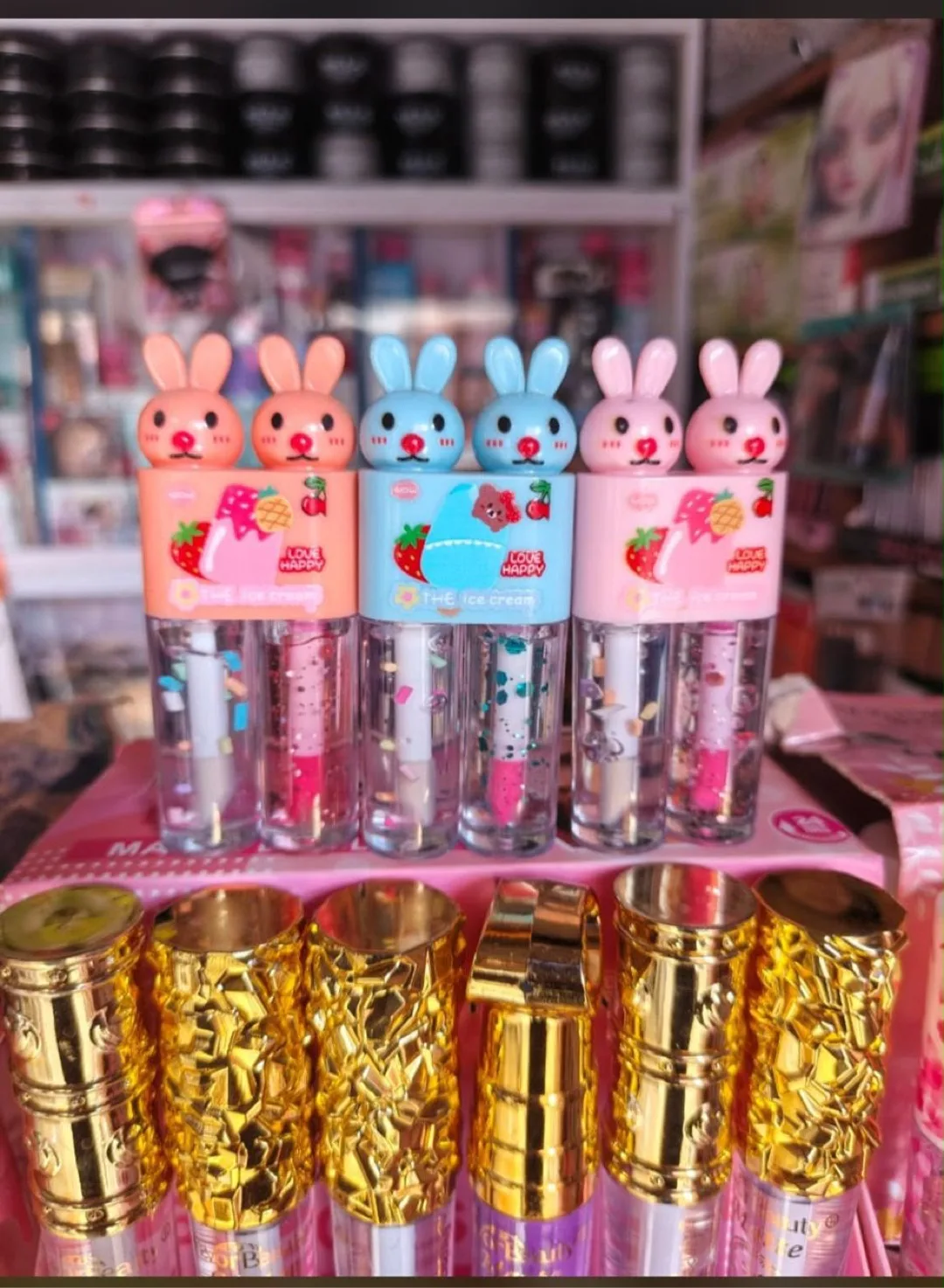 Lip gloss 3