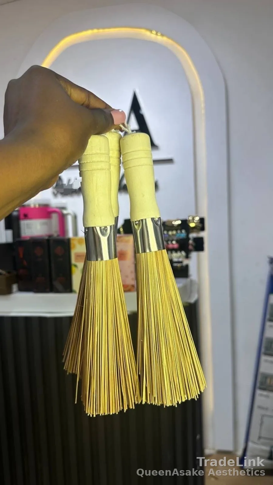 Cutting broom