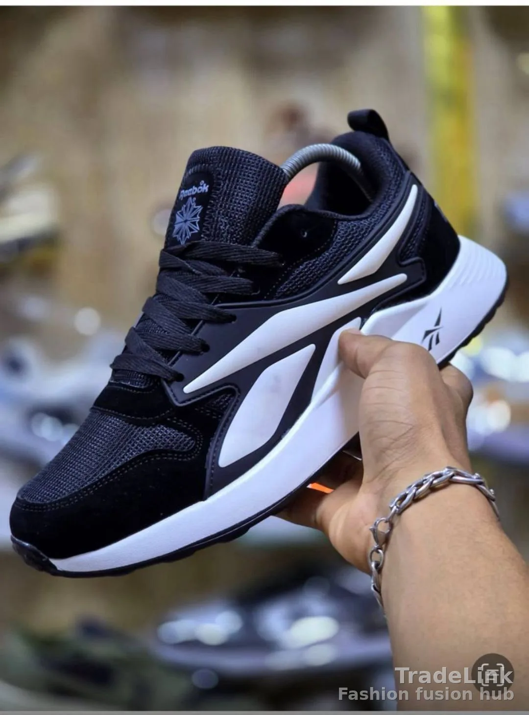 Reebok running/fashion sneaker