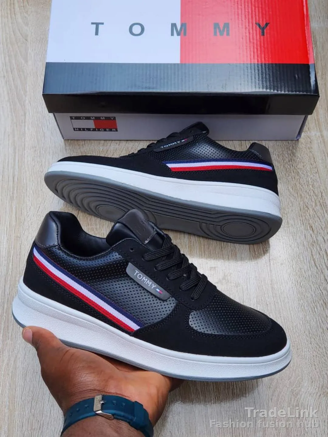 Tommy Hilfiger Men's Casual Sporty Sneaker