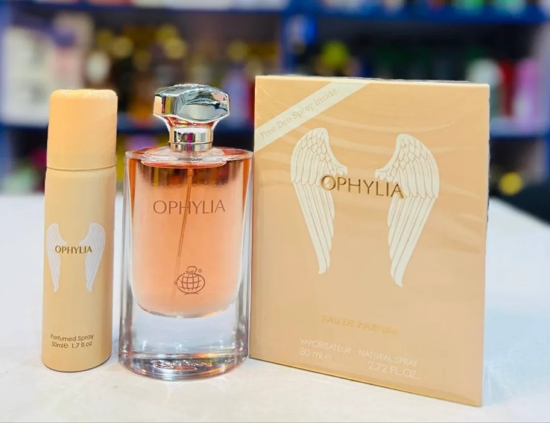 Ophylia perfume 1