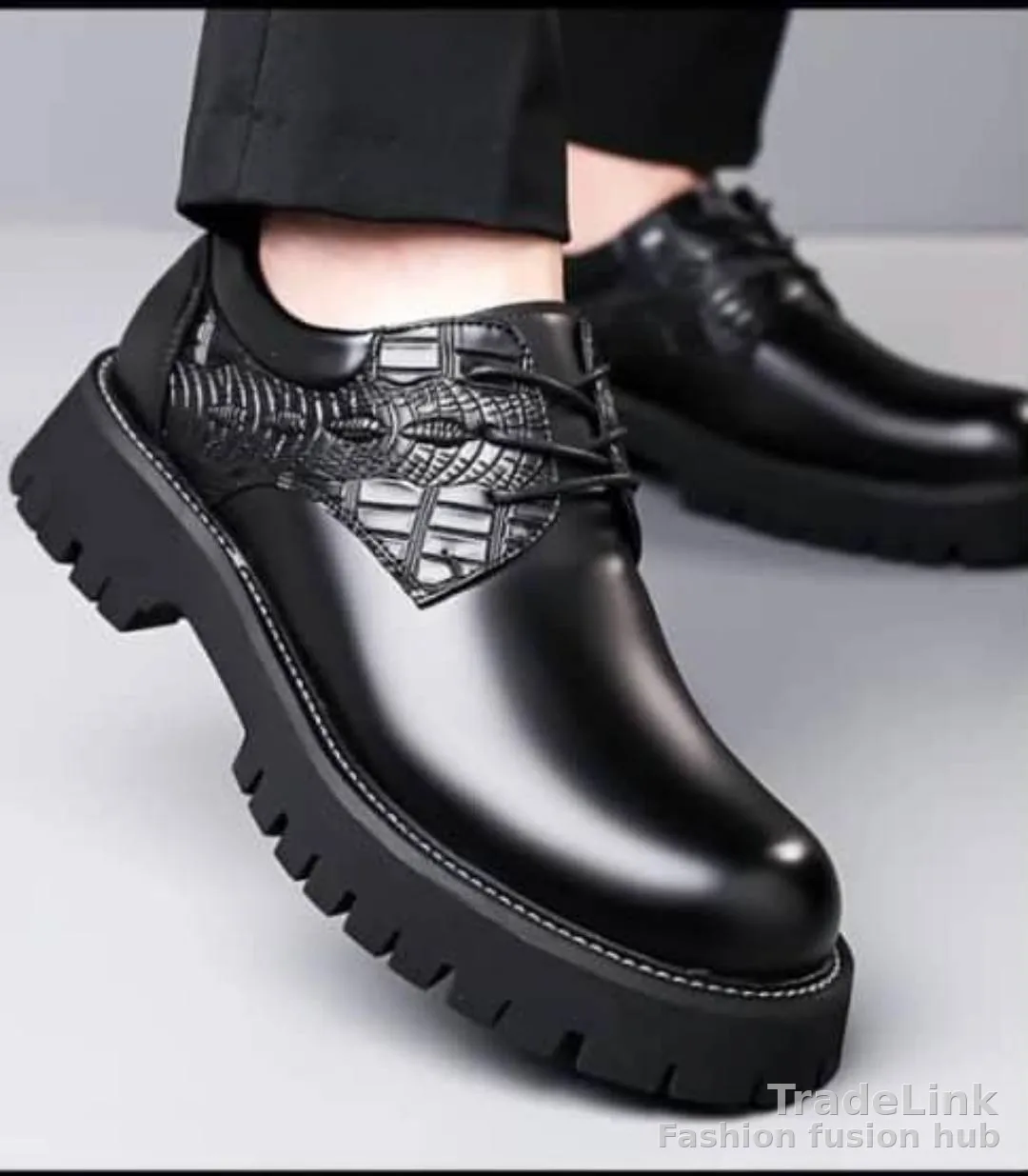 Chunky Lug-Sole Derby Shoe or Platform Oxford Shoe 2