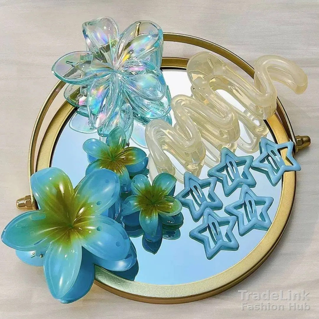 Aesthetic hair clips 3